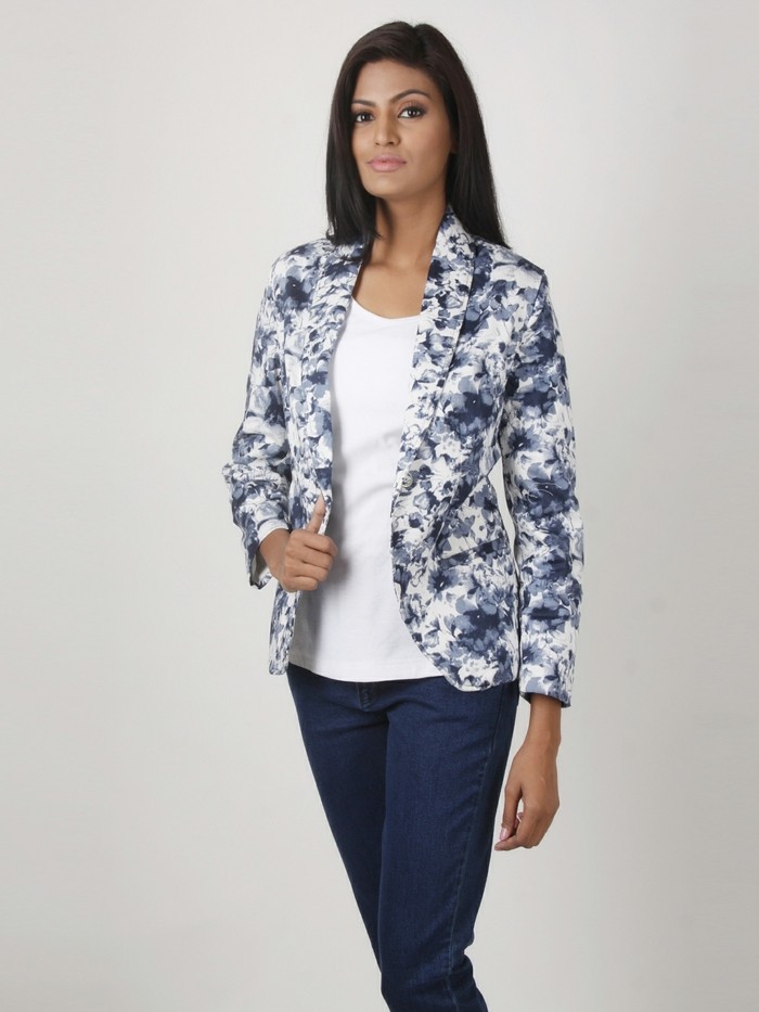 veste-d'-été-femme-a-fleurs-resized
