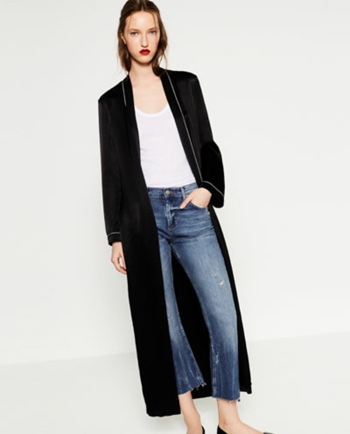veste-d'-été-femme-longue-noire-a-porter-avec-des-jeans-resized