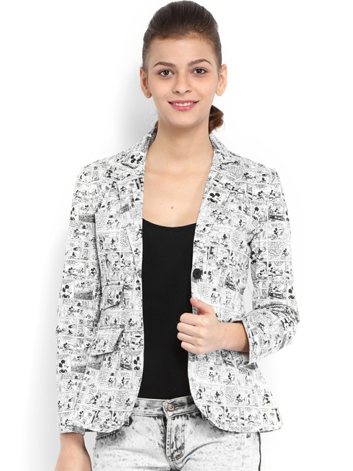 veste-d'-été-femme-motifs-en-noir-et-blanc-resized