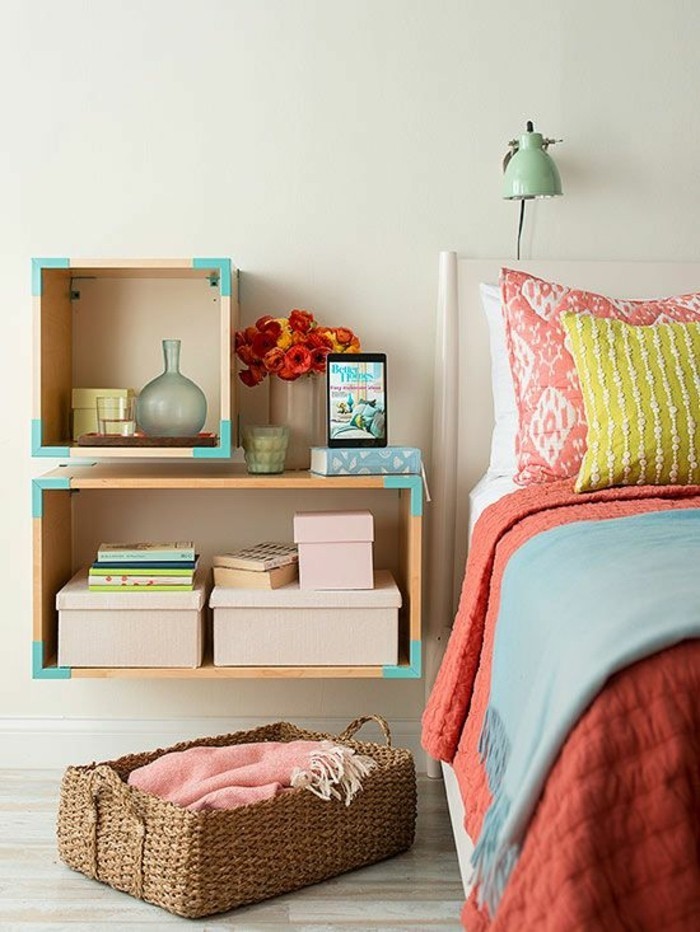 1-idées-pour-la-chambre-d-ado-chambre-colorée-couverture-de-lit-colorée-lampe-de-lecture-verte