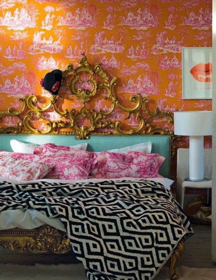 1-originale-contemporaine-chambre-d-ado-fille-coloré-papier-peint-chambre-ado-en-orange-lit-baroque