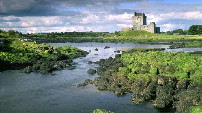 beauté-magnifique-de-la-nature-irlandaise-lac-castle