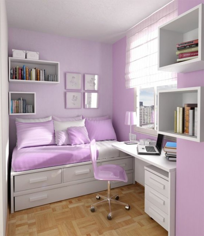 idee-deco-chambre-ado-fille-sol-en-parquet-bois-clair-chaises-violette-murs-violettes