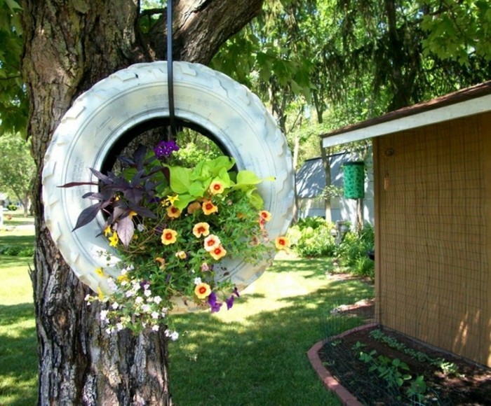 jolie-comment-aménager-son-jardin-extérieur-déco-recyclage