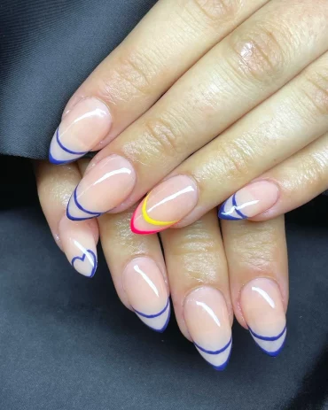 ongles geometriques inspiration tendances 2025