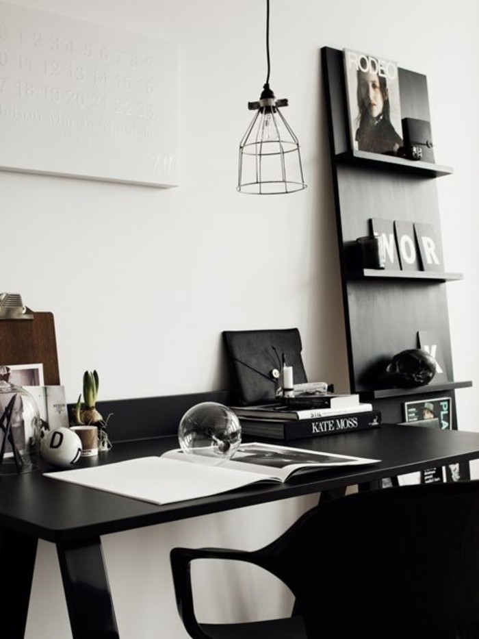 0-art-bureau-rangement-intérieur-minimaliste-bureau-noir-lampe-de-bureau-design-suspendu