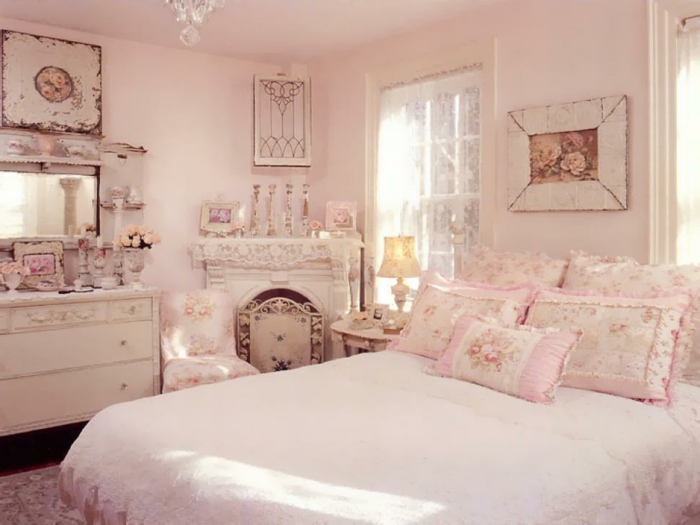 chambre-vintage-en-rose-jolie-déco-chambre-vintage-style-glamour-idée-chambre-vintage-femme