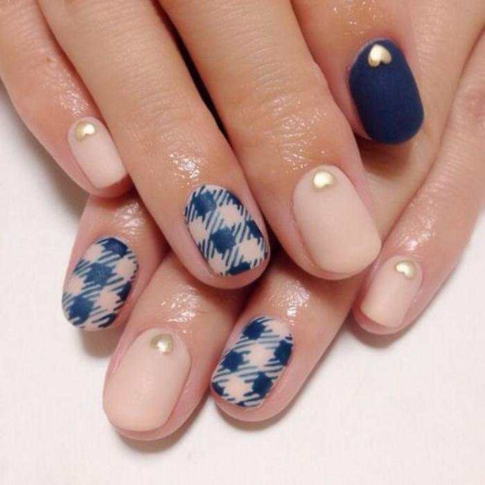 déco-ongles-originale-stickers-ongles-plaid