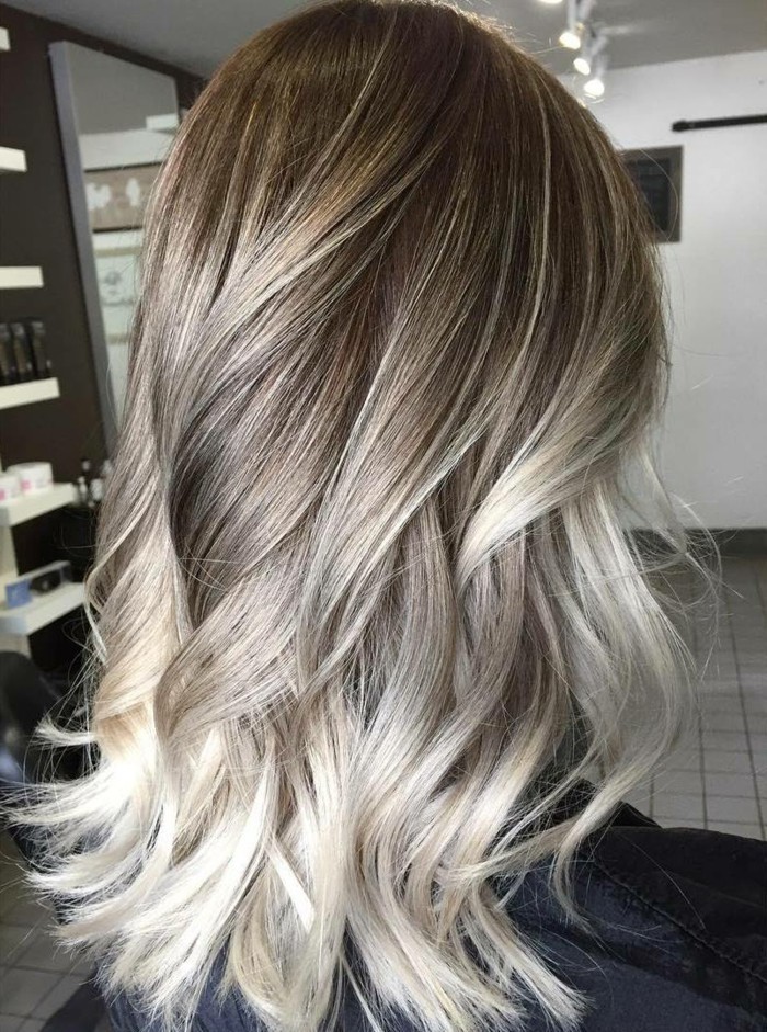 tie-and-dye-naturel-cheveux-blond-vénitien-idee