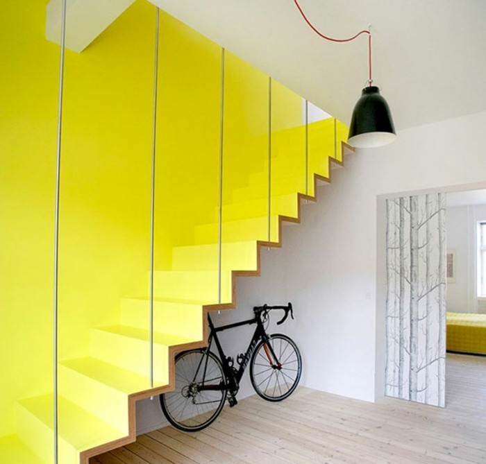 0escalier-moderne-en-jaune-merveilleuse-idée-escalier-design