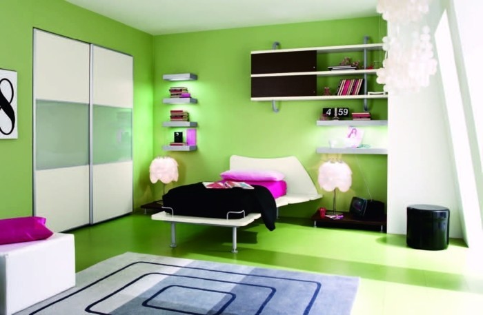 peinture-chambre-enfant-verte-sol-vert-multiples-étagères-lit-design-intéressant