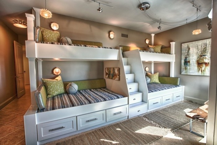 peinture-chambre-enfant-grise-lits-superposés-blancs-jolies-appliques-intégrées-dans-le-mur-tableau