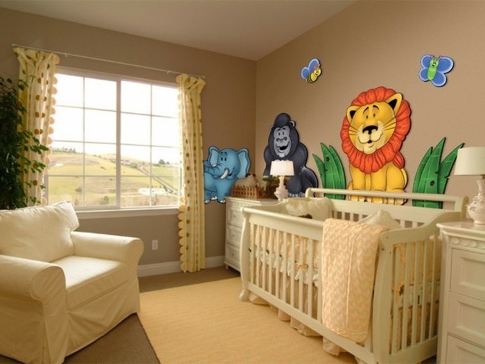 peinture-chambre-bébé-brune-avec-des-dessins-d-animaux-3D-ambiance-enjouée