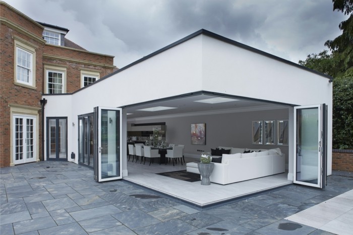 veranda-moderne-en-aluminium-toit-veranda-plat-veranda-aménagée-en-salle-de-séjour-modele-veranda-de-luxe