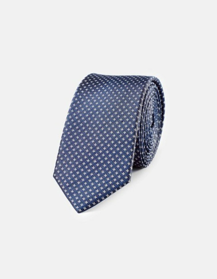cravate-pour-homme-voir-idée-en-bleu