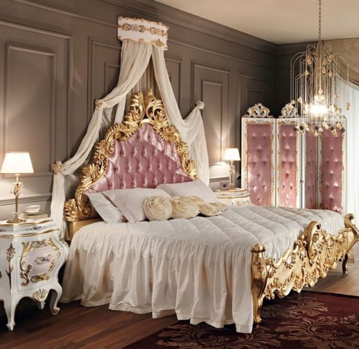 lampe-de-chevet-romantique-tete-de-lit-capitonnée-rose-lit-baroque-tapis-rouge