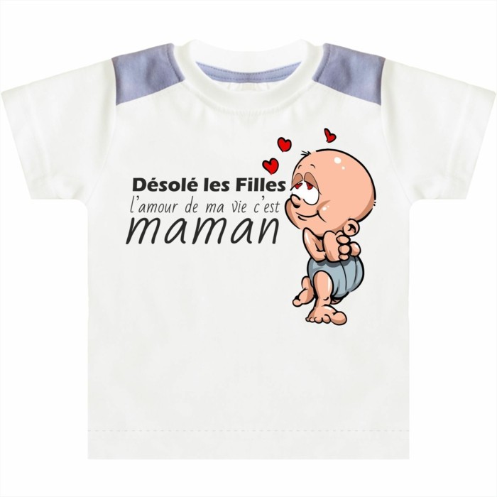 t-shirt-personnalisé-enfant-Point-creation-fr-maman-est-l'-amour -de-ma-vie-resized