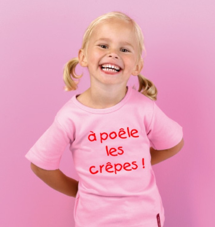 t-shirt-personnalisé-enfant-Simply-colors-a-poele-les-crepes-resized