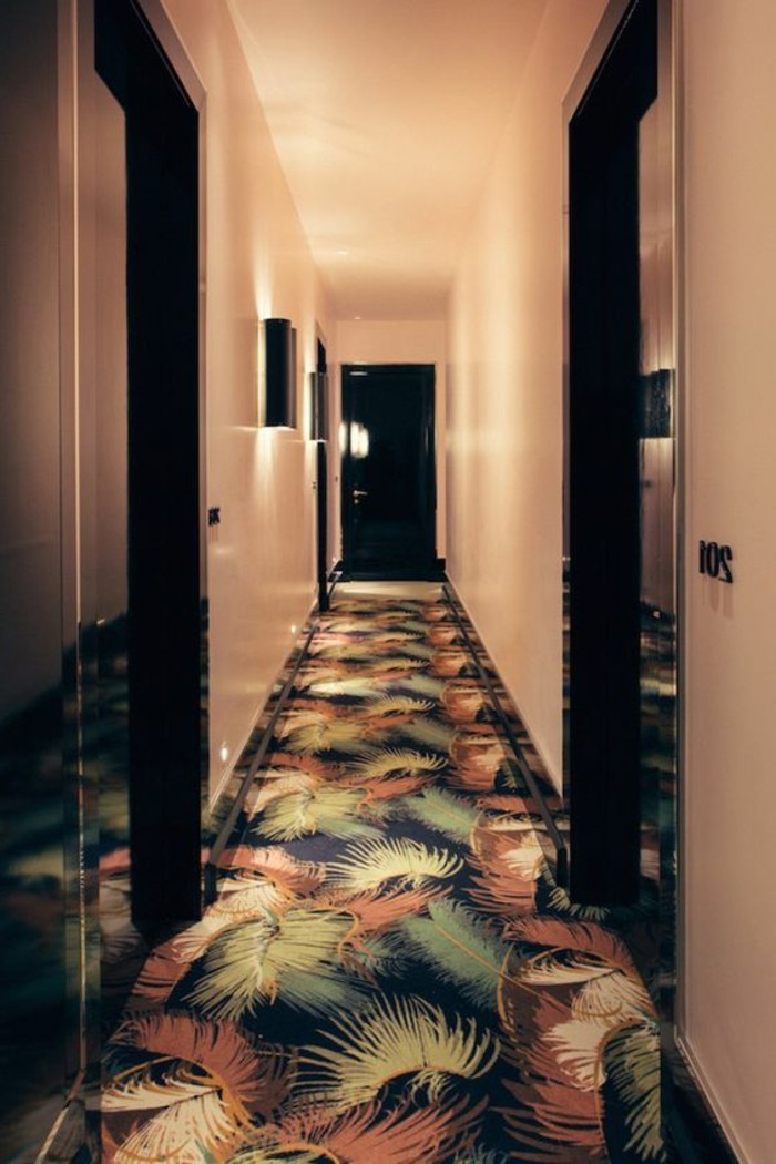 34-long-tapis-de-couloir-plusieurs-couleurs