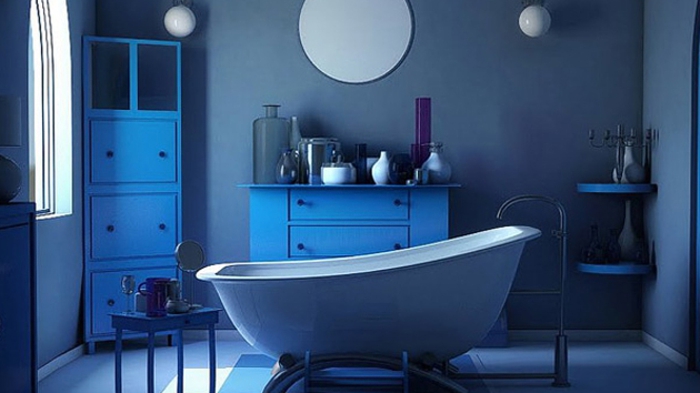 idée-unique-peinture-salle-de-bain-bleue-meubles-salle-de-bain-bleus-baignoire-à-poser-blanche