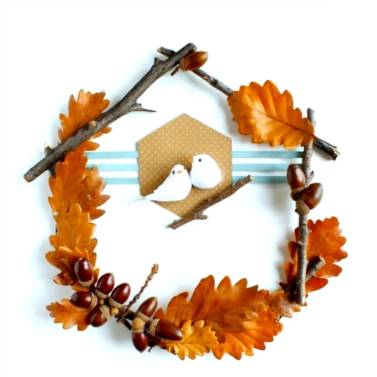 bricolage d automne avec des feuilles d arbres couronne