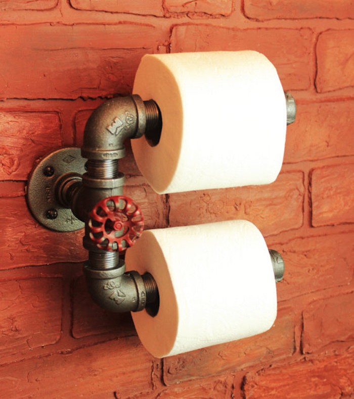 idee-deco-toilettes-serviteur-derouleur-papier-design-etagere-wc
