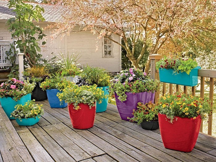 jardiniee-balcon-balconniere-jardiniere-plastique-design-couleurs