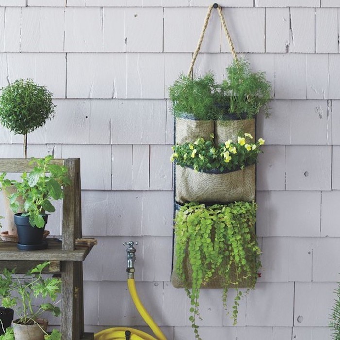 jardiniere-balcon-exterieur-idee-plantes-design