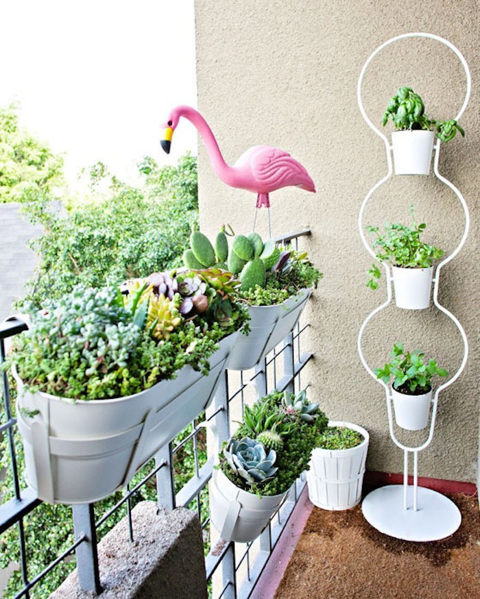 jardiniere-balcon-metal-design-blanc-terrasse