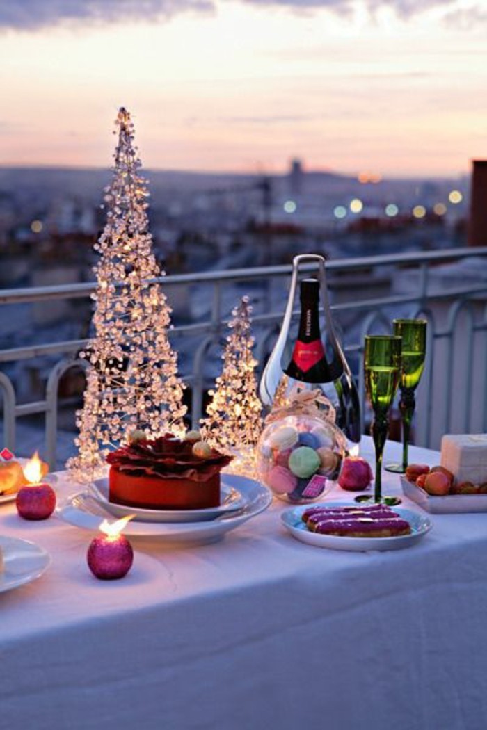 jolie-table-romantique-idee-dessert-saint-valentin-cool-idee-romantique-terasse