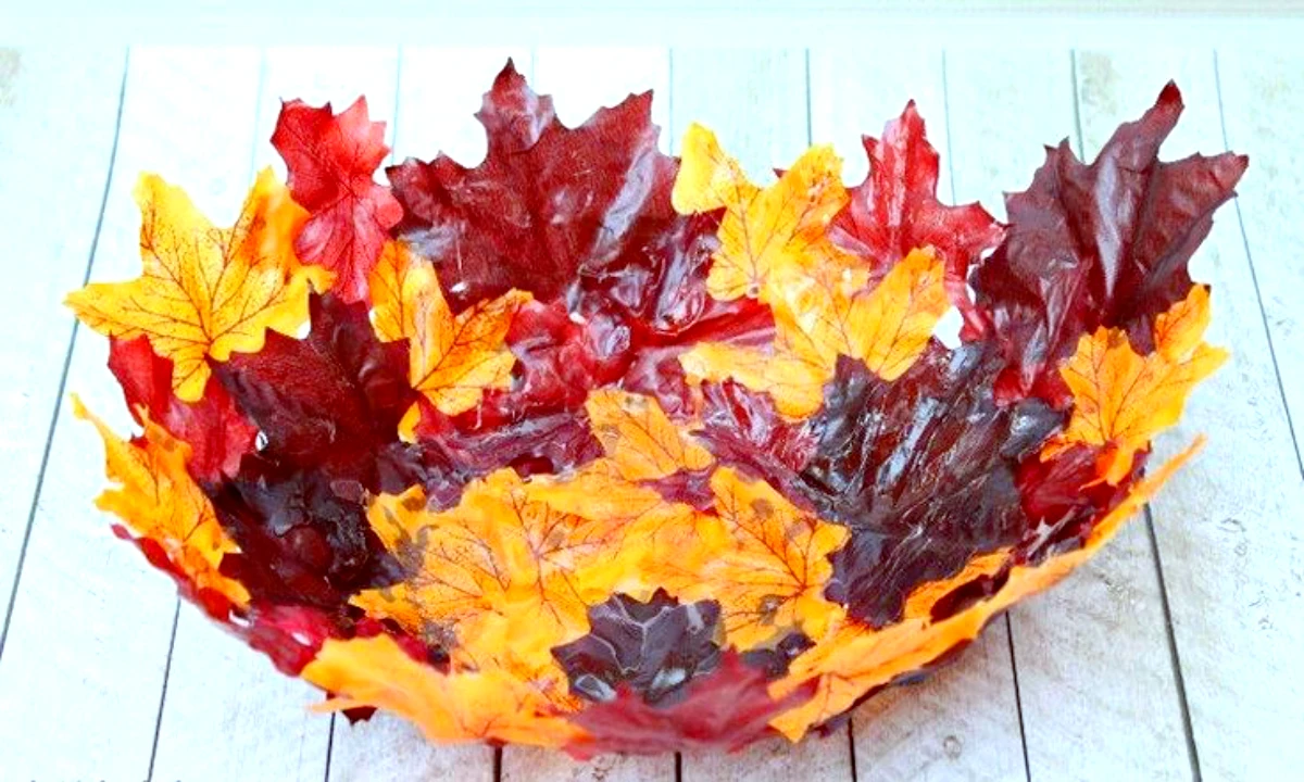 pannier avec des feuilles idees pour un bricolage d automne original