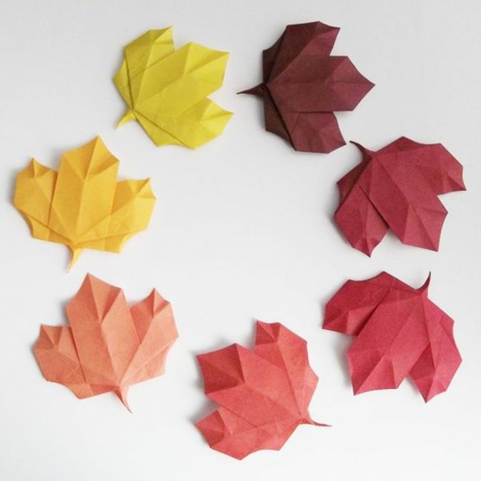 pliage-en-papier-idee-pour-creer-un-bricolage-d-automne-activite-manuelle-primaire