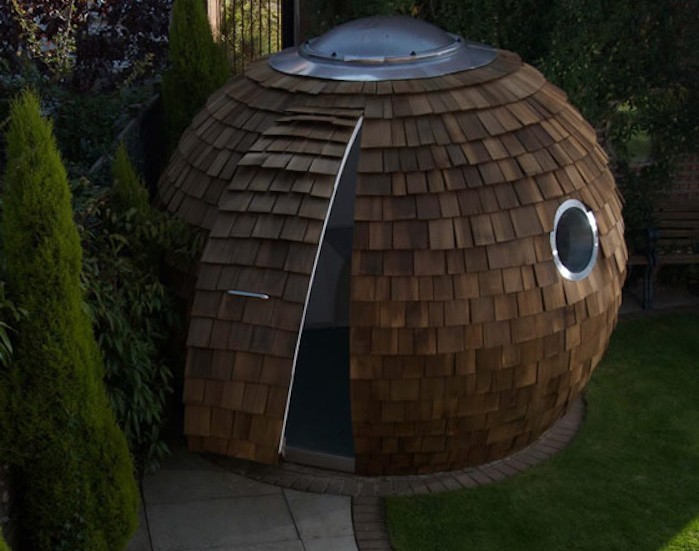 cabane-de-jardin-design-sphere-en-bois-moderne