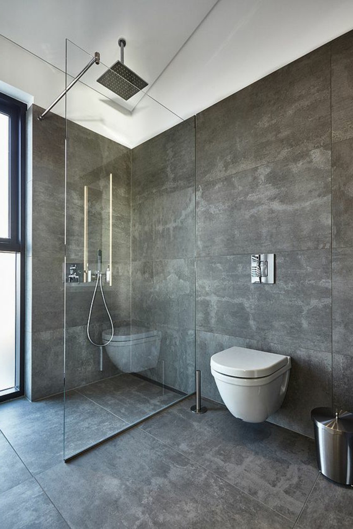 carrelage-effet-beton-salle-de-bain-grise-avec-carreaux-imitant-beton