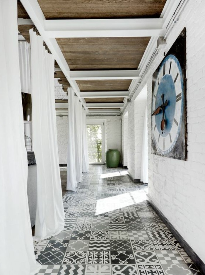 carrelage-patchwork-couloir-revetement-style-patchwork