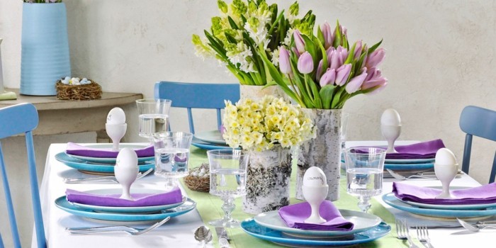 deco-table-paques-splendide-couleur-fraiches-qui-embellissent-le-decor-de-cette-salle-a-manger-rustique