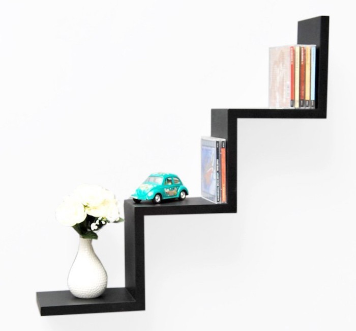 etagere-escalier-murale-noire-simple-flottante-style-ikea