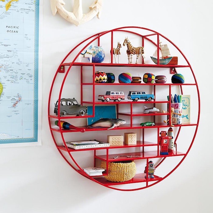 etagere-enfant-pour-chambre-murela-circulaire-ronde-rouge-pompiers-originale-desin-moderne