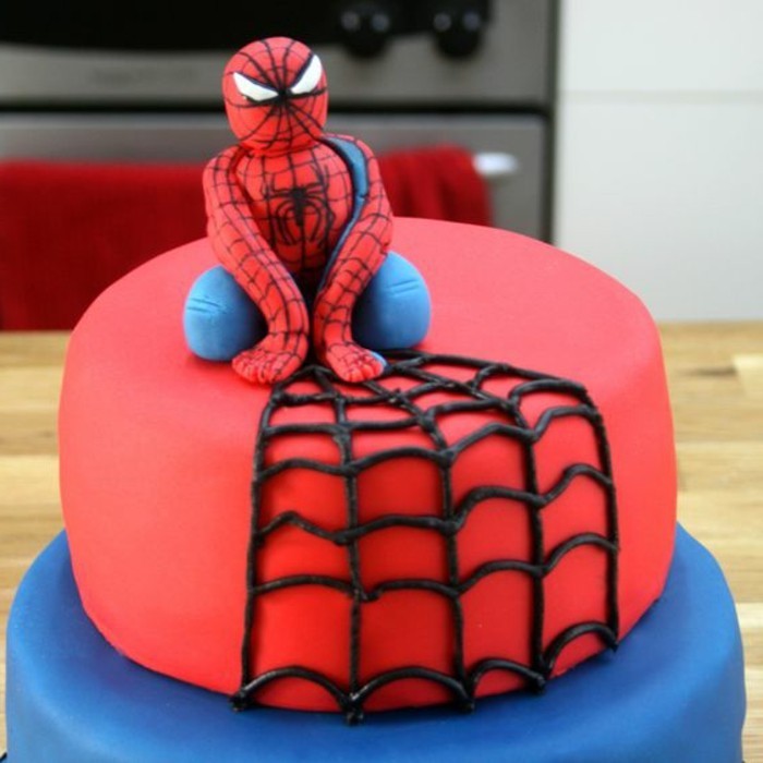 gateau-spiderman-gateau-anniversaire-super-heros