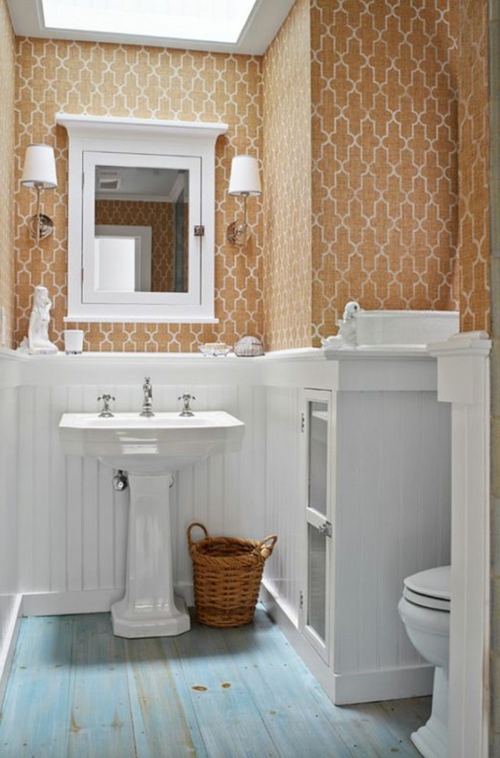 lavabo-colonne-dans-une-salle-de-bain-style-cottage