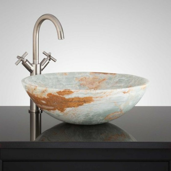 lavabo-en-pierre-vasque-a-poser-design-ovale