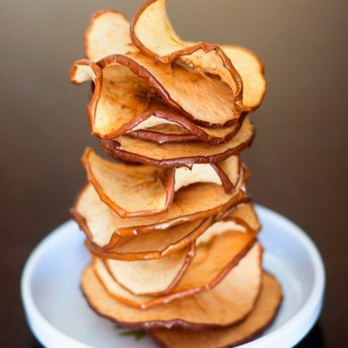 pommes-au-four-feuilles-de-pommes-cuites