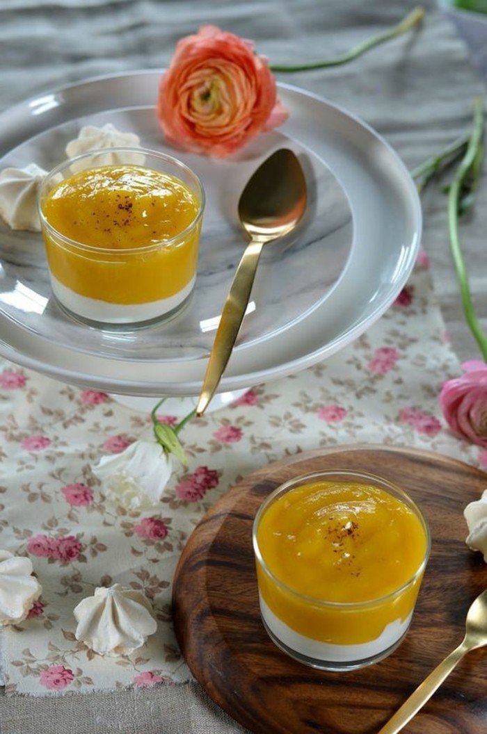 verrine-sucree-dessert-original-puree-de-mangue-dessert-en-verrine
