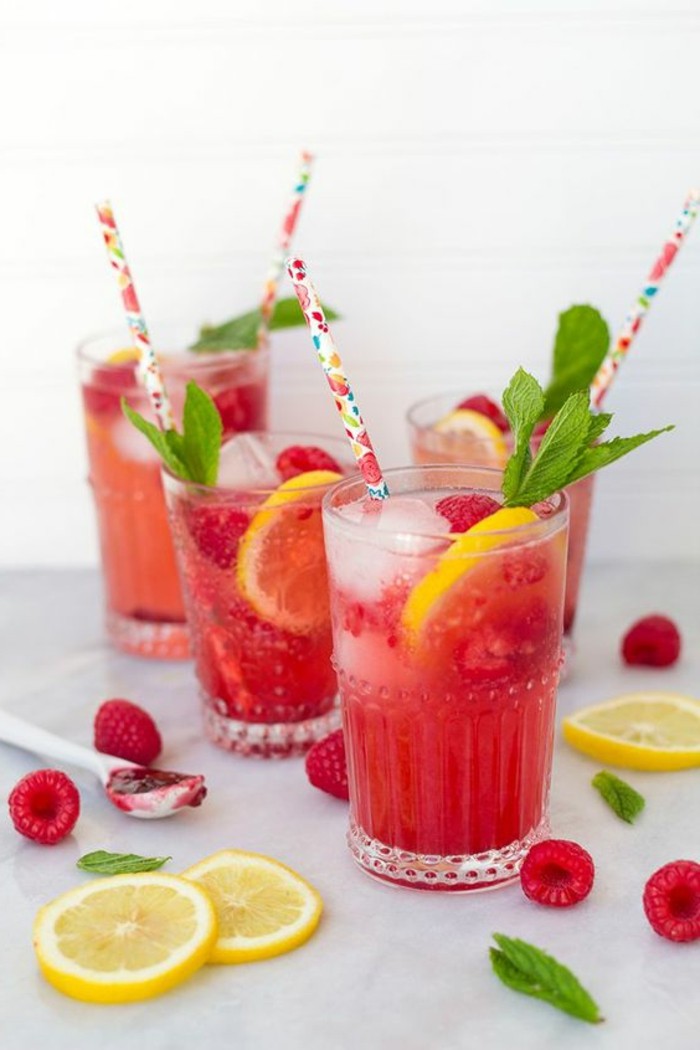aperitif-sans-alcool-cocktail-sans-alcool-fraise