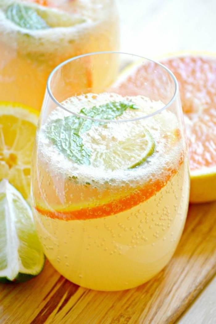 aperitif-sans-alcool-limonade-rafraichissante-et-jolie