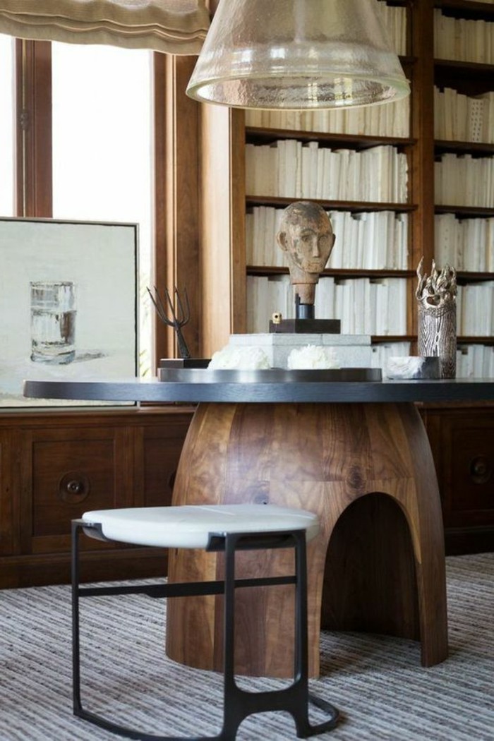 bibliotheque-meuble-et-table-originale-coin-de-lecture