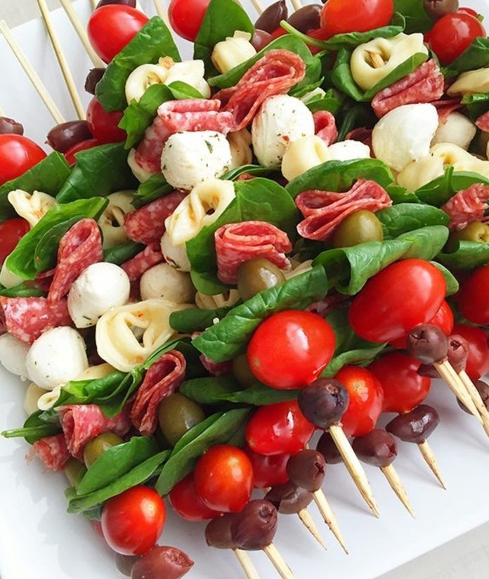brochette-apero-antipasti-tomates-cerises-mozzarella-olives
