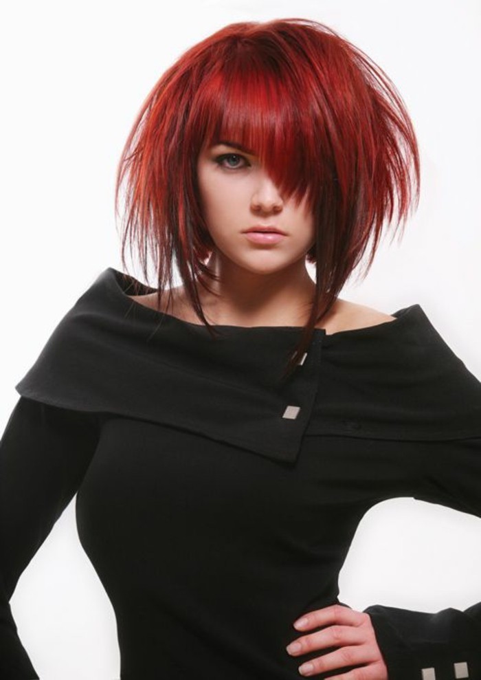 coiffure-asymetrique-cheveux-rouges-effiles-jolies-coiffures-femme