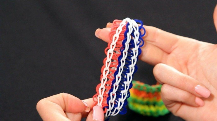 comment-faire-des-bracelets-en-elastique-idee-tres-creative-et-sympa-pout-fabriquer-un-bracelet-origina