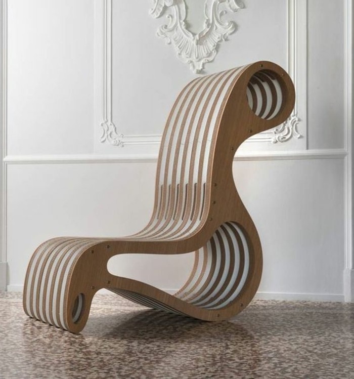 fauteuil-en-carton-sophistique-pour-un-decor-pretentieux-meuble-a-fabriquer-soi-meme